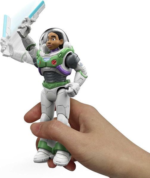 Фігурка Ізі Хоторн Mattel Disney Pixar Izzy Hawthorne Figure HHJ88 МК0012 фото